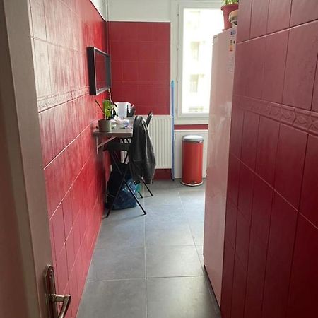 Chambre Meublee Cafe Boulevard Joseph Vallier Grenoble Exterior foto
