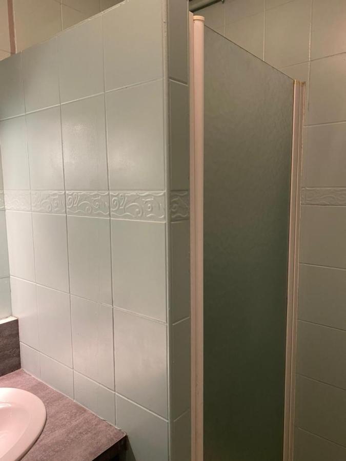 Chambre Meublee Cafe Boulevard Joseph Vallier Grenoble Exterior foto